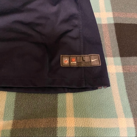 Russell Wilson Youth Nike Jersey - Picture 4 of 9